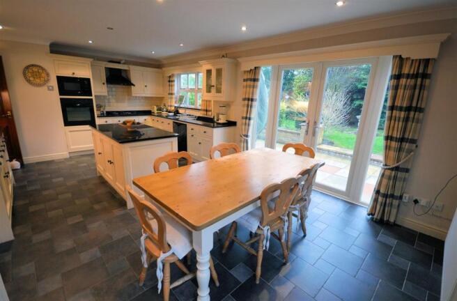 Breakfast Kitchen