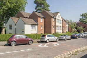 Flat 20, Woodspring Court, Grovelands Avenue, Old Town, Swindon SN1 4EH