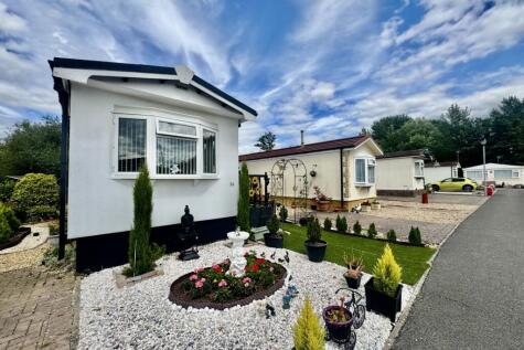 Water End Park, Old Basing, Basingstoke, Hampshire, RG24