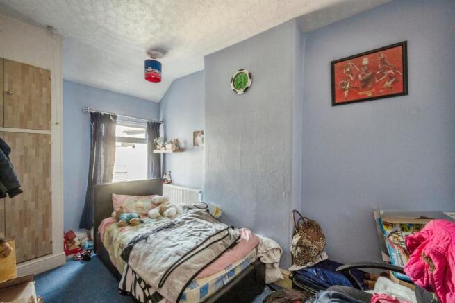 3 bed Terraced for sale Image 7