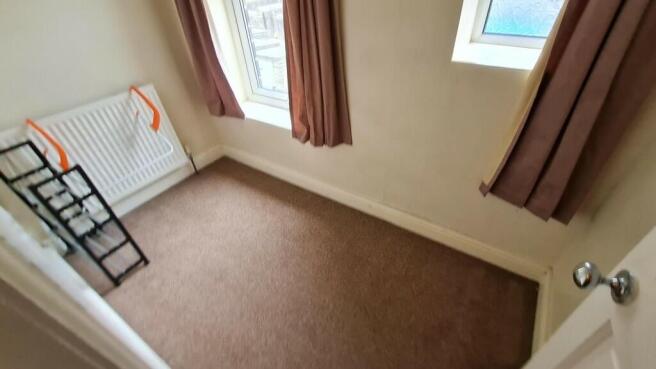 1 bed Terraced to rent Image 5