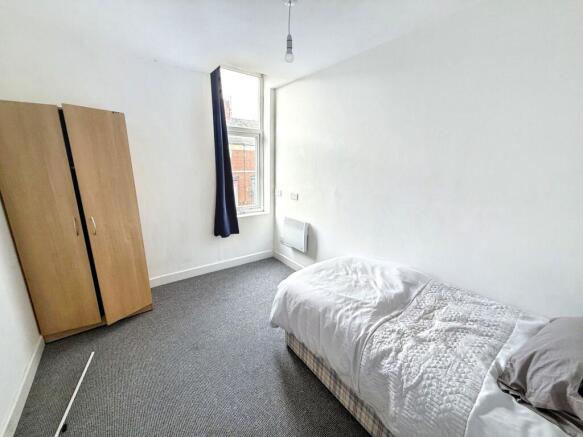 9 bed Terraced for sale Image 12