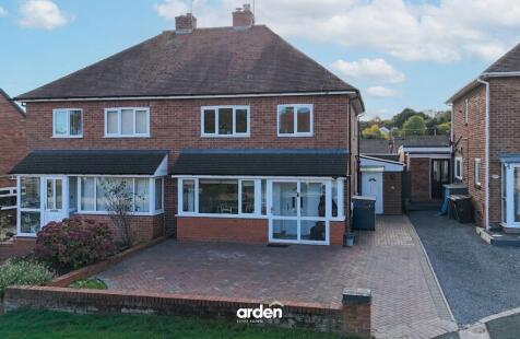 Housman Close, Bromsgrove, B60