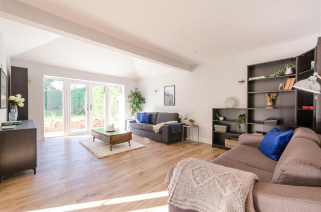 31 Clevedon Road-8.jpg