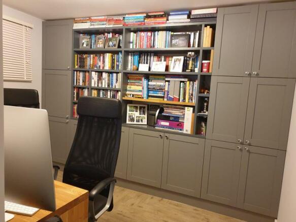 Photo 8