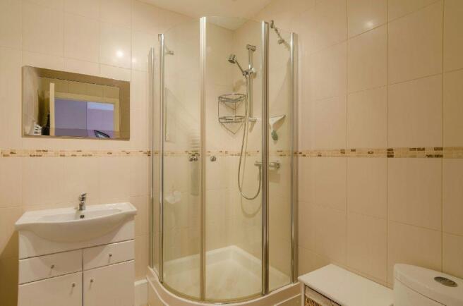 En Suite Shower Room