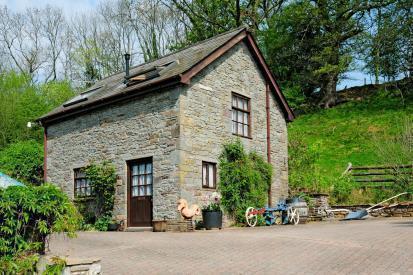 Detached 1 Bedroom Cottage