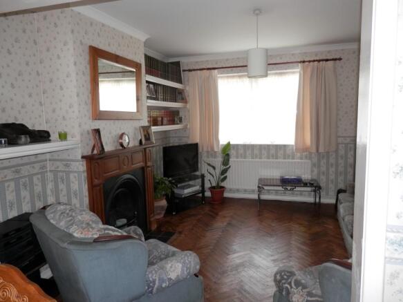 Photo 3