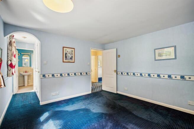 Bedroom One towards en-suite.jpg