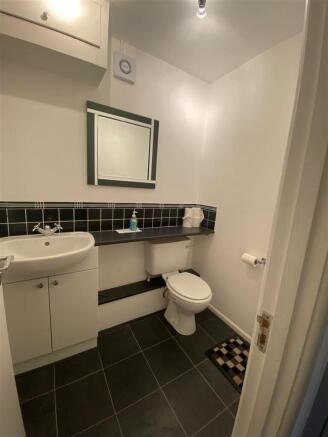 Downstairs WC.jpg