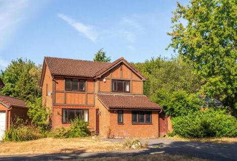 Craven Close, Longwell Green, Bristol, Gloucestershire, BS30