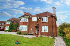 4, Shropshire Road, Pembroke Dock SA72 6EF