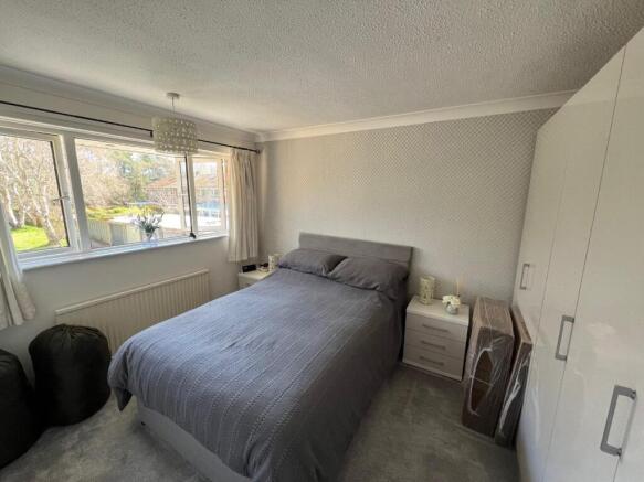 bedroom.jpg