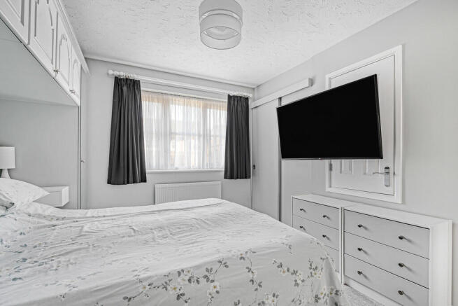 Bedroom 1 (3)