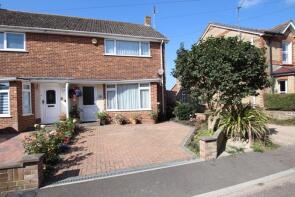 5, 1 Avon Court, Livingstone Road, Christchurch BH23 1HJ