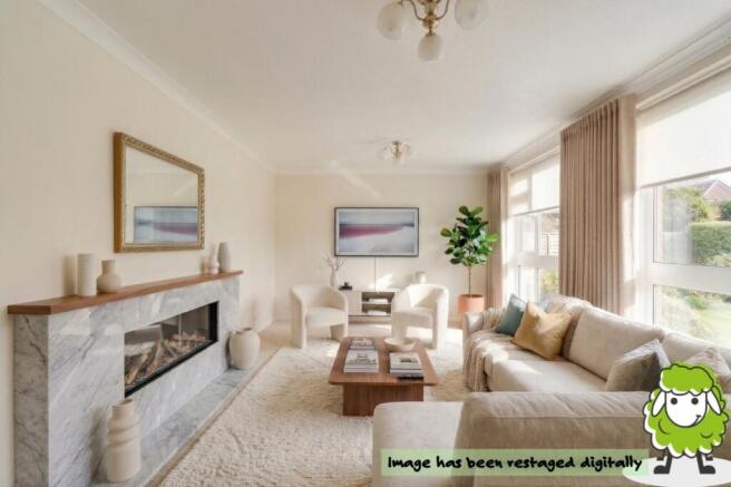 5 bed Detached for sale Image 5