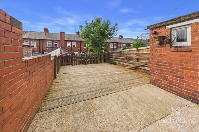 3 bed Terraced for sale Image 10
