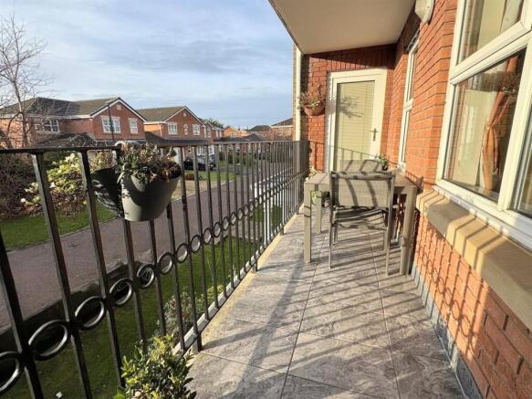 SUN BALCONY