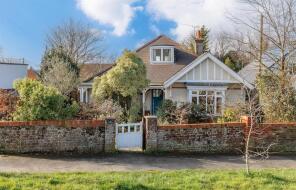 53, Worsley Road, Cowes PO31 8JX
