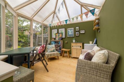 8/2 Greenhill Park, Edinburgh, EH10 4DW