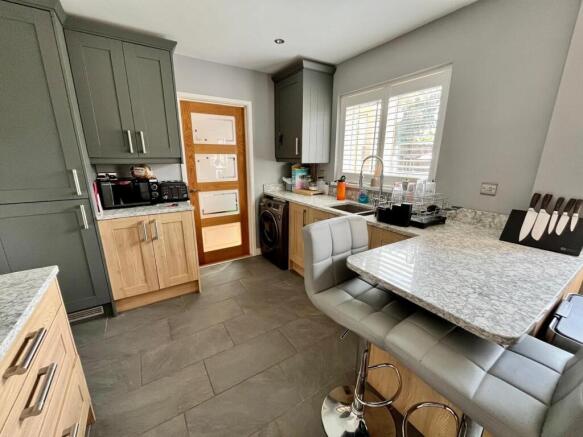 Kitchen/Breakfast Room