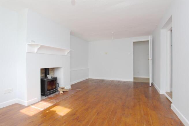 1 threeways cottage ph10.JPG