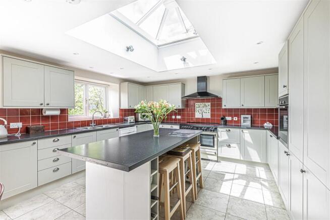 Kitchen.jpg
