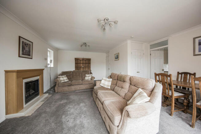 Lounge 2