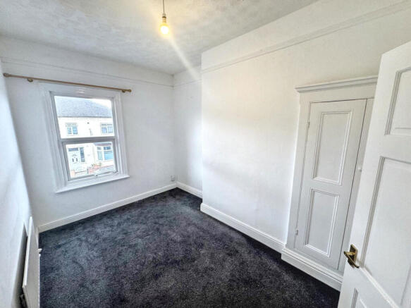 3 bed Town House to rent Image 6