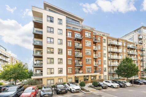 East Drive, London