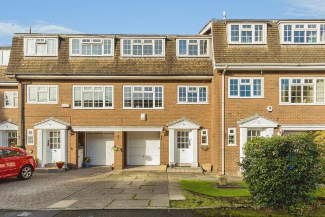 4-bed terraced on The Mews Gatley, Cheadle, Greater Manchester, £425,000