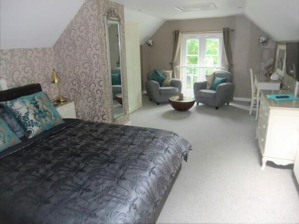 House - Bedroom 4