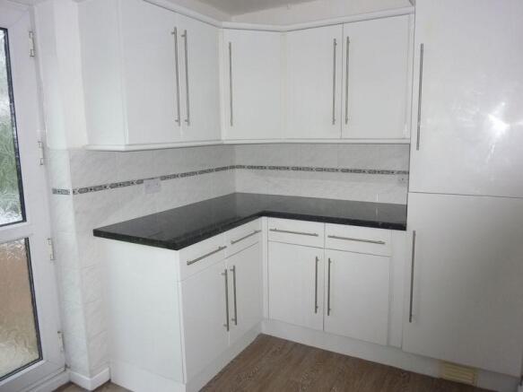 Photo 13 kitchen