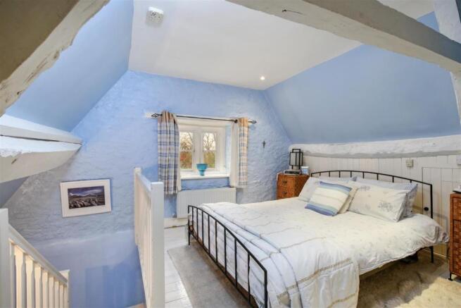 Bed 1
