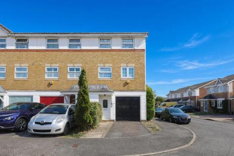 Wepham Close, Hayes, UB4