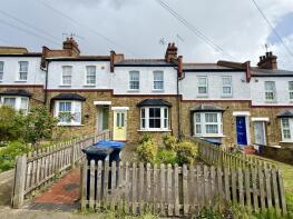 100, Avenue Road, London N14 4EA