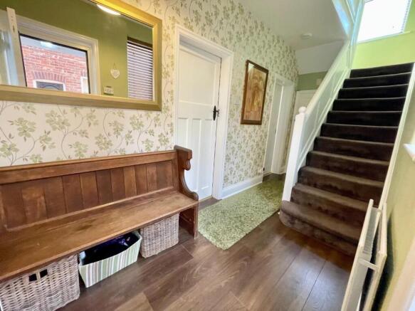 3 bed Semi-Detached for sale Image 4