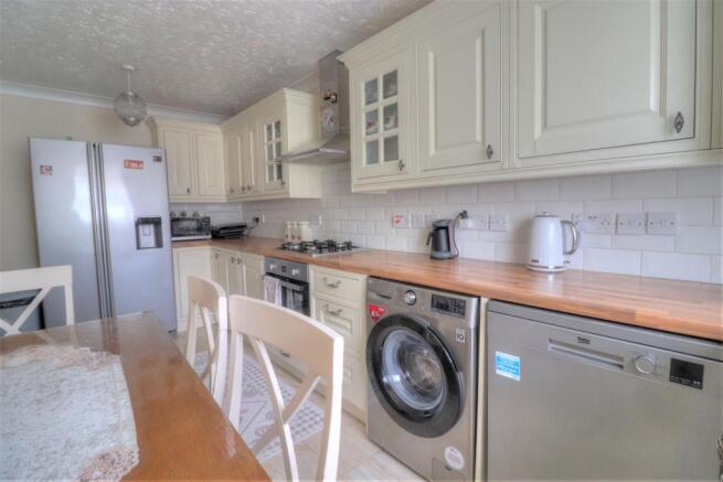 Kitchen 3