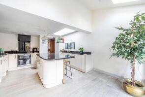44, Capel Road, Watford WD19 4AE