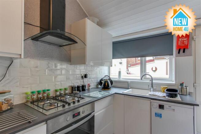 KITCHEN: