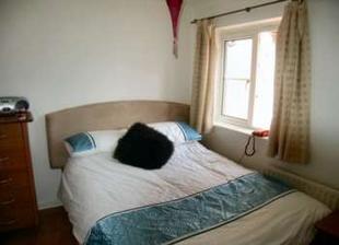 Bedroom 1  11 x 84
