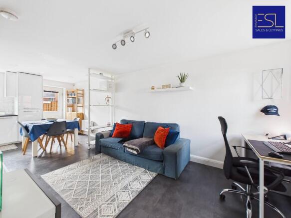 CAM02349G0-PR0146...