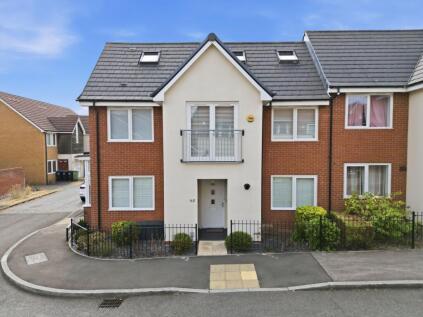 Sinatra Drive, Oxley Park, MK4