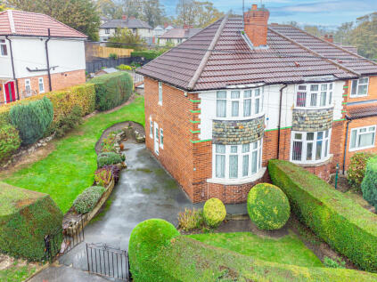 Roxholme Grove, Leeds, LS7