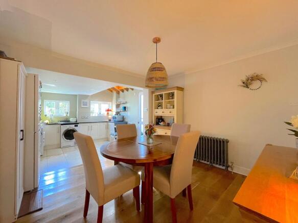 Kitchen/Dining Room (1)
