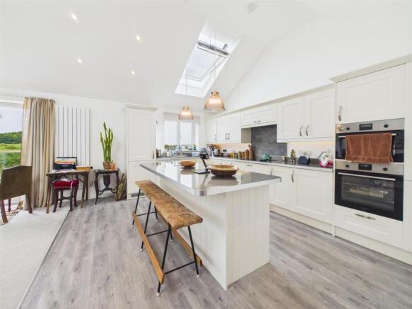 Annexe Living/Dining/Kitchen