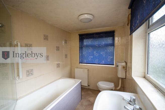 3 bed Terraced for sale Image 6