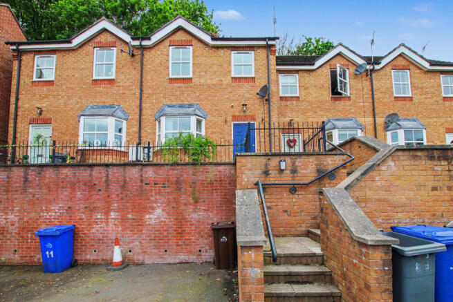12 St. Andrews Square, Stoke-on-Trent, ST4 7GA