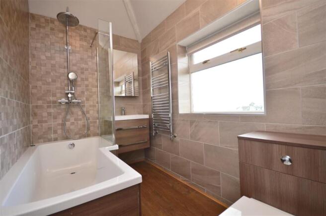 Bathroom Newtown Cross.JPG