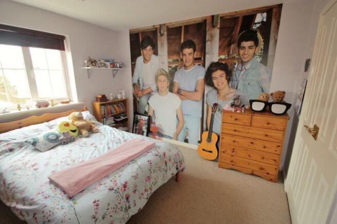 Photo 9